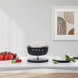 BALANCE DE CUISINE SMEG NOIR